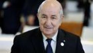 الجزائر.. تبون يقيل رئيس الحكومة ويعيّن سيفي غريب خلفا له