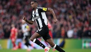 السويدي ألكسندر إيزاك