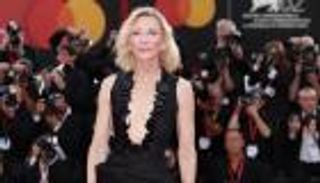 لأول مرة بمهرجان البندقية في فينيسيا 2025 ..البساطة هي عنوان النجوم