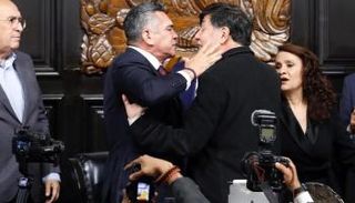 لقطة شاشة من مقطع متداول حول الشجار