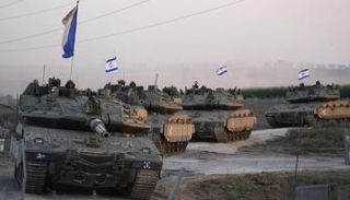 دبابات إسرائيلية في قطاع غزة