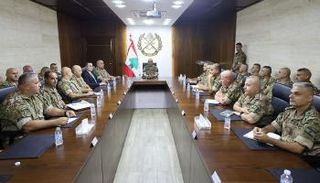 اجتماع للجيش سبق الإعلان الحكومي اليوم الجمعة