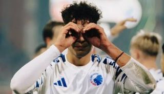 شياخة مهاجم كوبنهاغن الدنماركي السابق