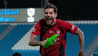 ثيو هيرنانديز في تدريبات الهلال