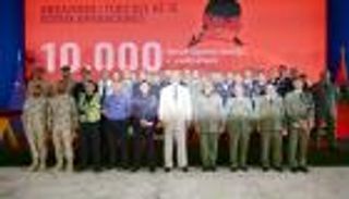 ألبانيا تكرم الفريق الإماراتي المشارك في إخماد حرائق الغابات