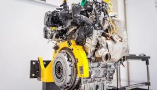 السيارة رينو