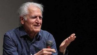 الموسيقار الإيراني أحمد بجمان 