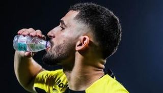 عوار نجم الاتحاد السعودي