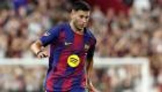 بحيلة مؤقتة.. برشلونة يسجل روني بردغجي