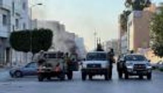 طرابلس الليبية والساعات الحاسمة.. هدنة أم مواجهة جديدة؟