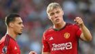 ليس داخل الملعب فقط.. خسائر فادحة تحرج مانشستر يونايتد