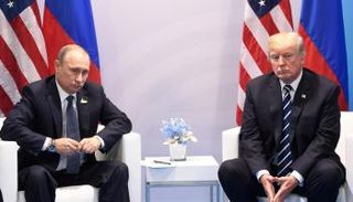 ترامب وبوتين في لقاء سابق