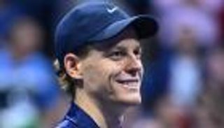 عبر كسر رقم ديوكوفيتش.. يانيك سينر يصنع تاريخاً في أمريكا المفتوحة