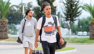 قبال نجم منتخب الجزائر