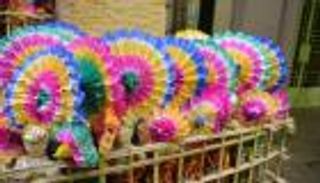 أكثر من مجرد سكر.. السر العلمي وراء إدمان حلاوة المولد النبوي