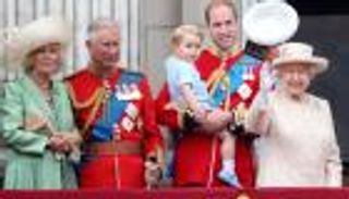 «موقف فاتر».. هكذا استقبلت الملكة إليزابيث مقترح تغيير قانون الخلافة