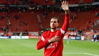 زروقي لاعب تفينتي الهولندي
