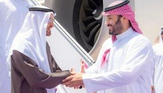 الشيخ محمد بن زايد آل نهيان لدى وصوله السعودية