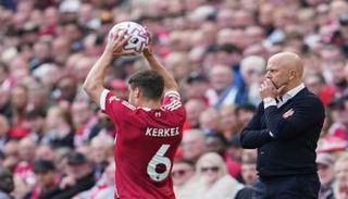 أرني سلوت مدرب ليفربول