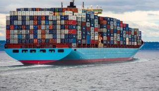 ناقلة حاويات