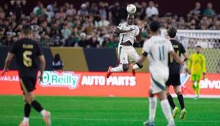 القنوات الناقلة لمباراة السعودية اليوم 