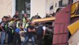 17 شخصا قتيلا في حادث ترام لشبونة