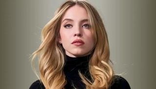 النجمة الأمريكية سيدني سويني