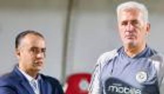 بعد الانتقادات.. دفاع رسمي عن مدرب الجزائر