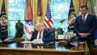 انتقال للهجوم بـ«أقصى قدر من الفتك».. ترامب يُعيد «وزارة الحرب»