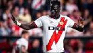 باتي سيس.. تفاصيل الصفقة المرتقبة للشباب السعودي