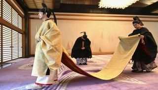 الأمير هيساهيتو  خلال المراسم