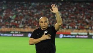 حسام حسن مدرب منتخب مصر