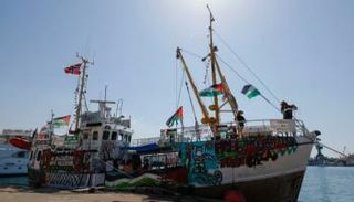 أحد قوارب أسطول الصمود