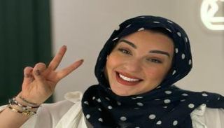 حلا شيحة تدعم أسما شريف منير بعد الحجاب