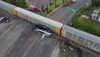 اصطدام قطار بحافلة في المكسيك