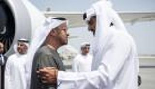 محمد بن زايد في قطر.. زيارة تضامن تتوج «دبلوماسية الأخوة»