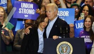 بايدن وهاريس