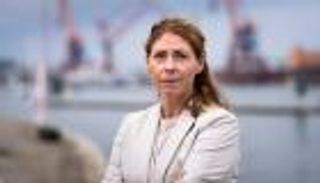 بعد سقوطها في أول ظهور رسمي.. تطورات الحالة الصحية لوزيرة الصحة السويدية