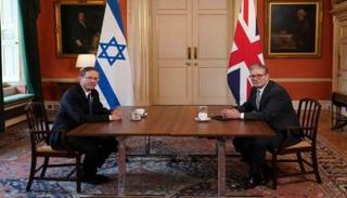 جانب من لقاء ستارمر وهرتسوغ