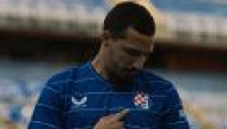 هل أصبح مستوى بن ناصر متواضعا؟.. هلال سوداني يجيب