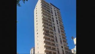 عقار الإسكندرية المائل