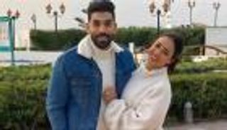 خطوبة سامر أبو طالب تُشعل مواقع التواصل وردّ ساخر من رنا سماحة