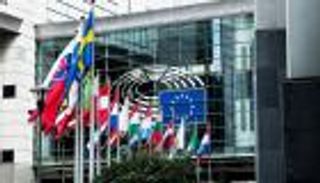 بعد اعتراض فرنسا وألمانيا.. الاتحاد الأوروبي يؤجل حسم هدف المناخ الجديد