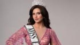 نادين أيوب ملكة جمال فلسطين: «شعبنا بحاجة إلى صوت وهوية لا تُمحى»