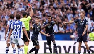 دين هويسن مدافع ريال مدريد