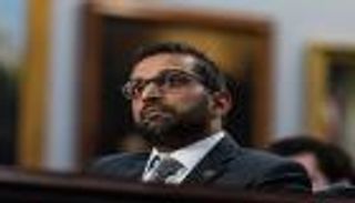 باتيل في مرمى نيران الكونغرس بعد أخطاء تحقيقات اغتيال كيرك