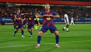 برشلونة يكتسح فالنسيا 6-0