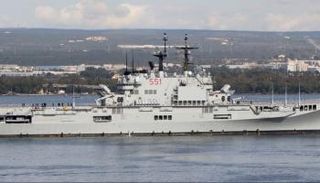 حاملة طائرات