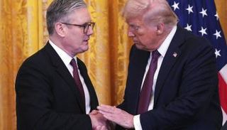 ترامب وستارمر