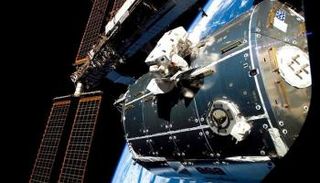 قمر صناعي -أرشيفية